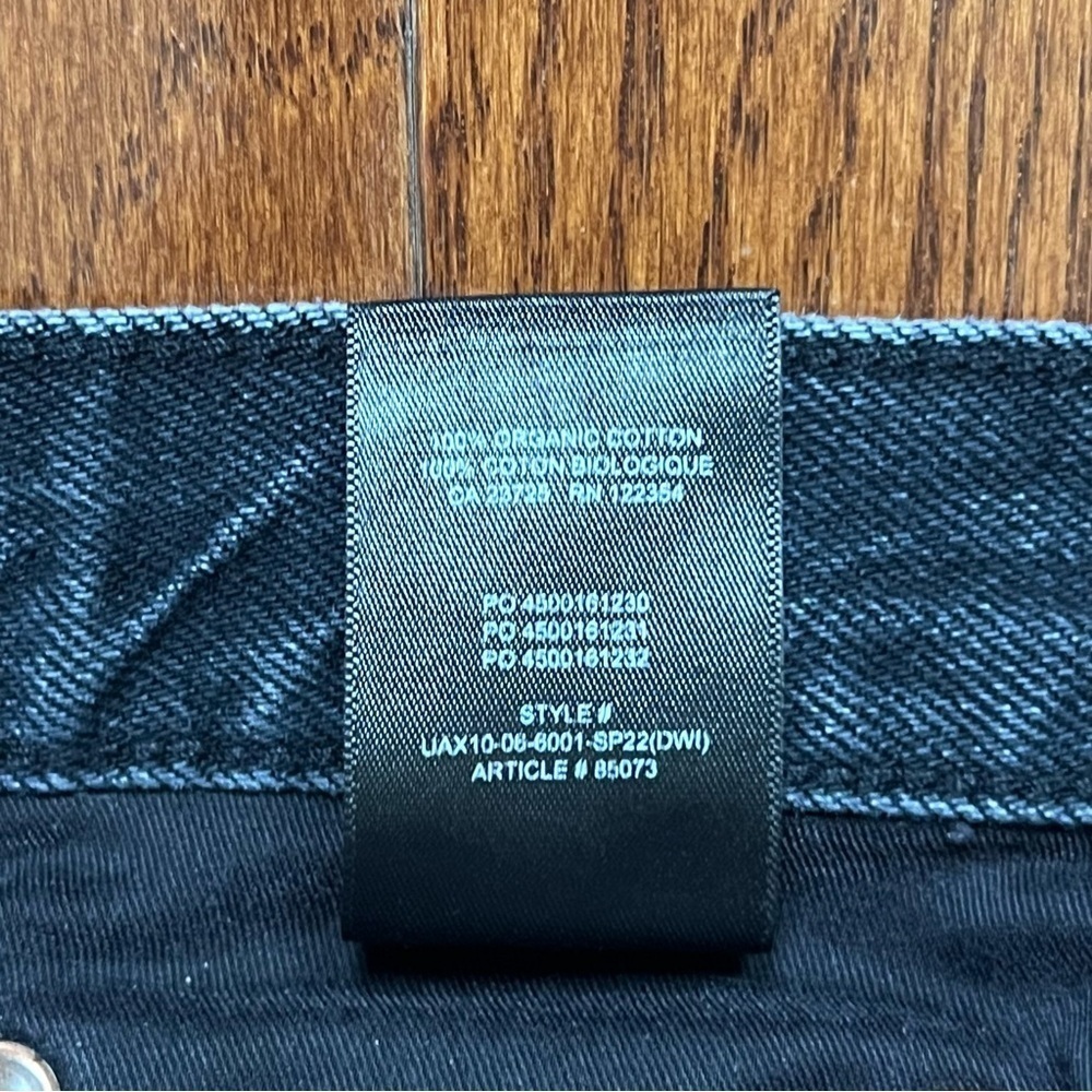 Aritzia Denim Forum Boyfriend High Rise Loose 28L Washed Black Jeans - Sz 24 - Picture 12 of 16